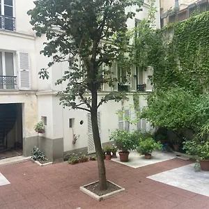  Appartement Très Bel Montmartre